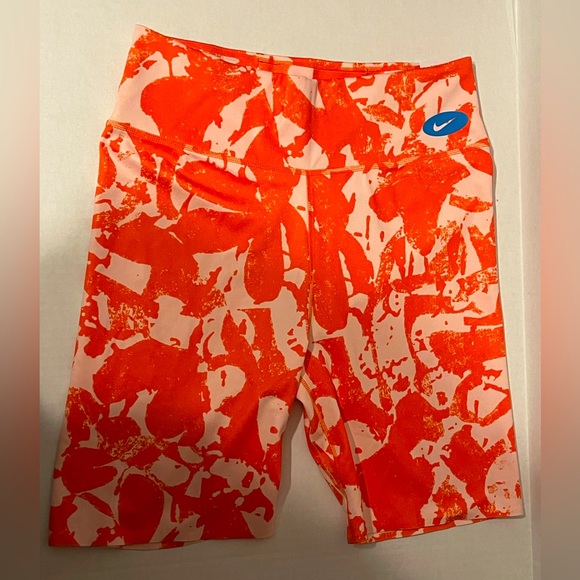 Nike Shorts Nike One Luxe Icon Clash Midrise Bike Shorts Womens L